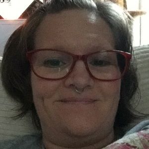 Meet your Posher, Shallamae